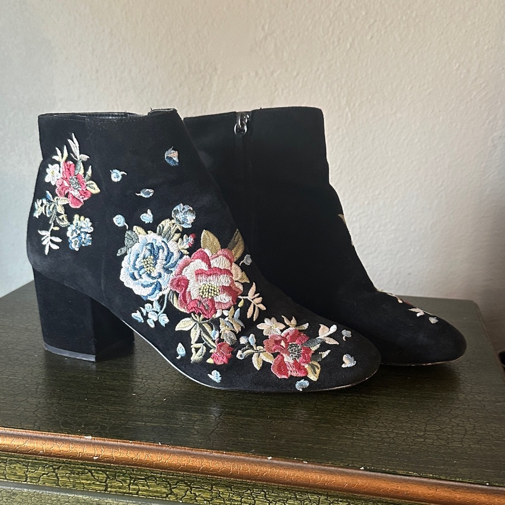White House Black Market Black Floral Ankle Boots